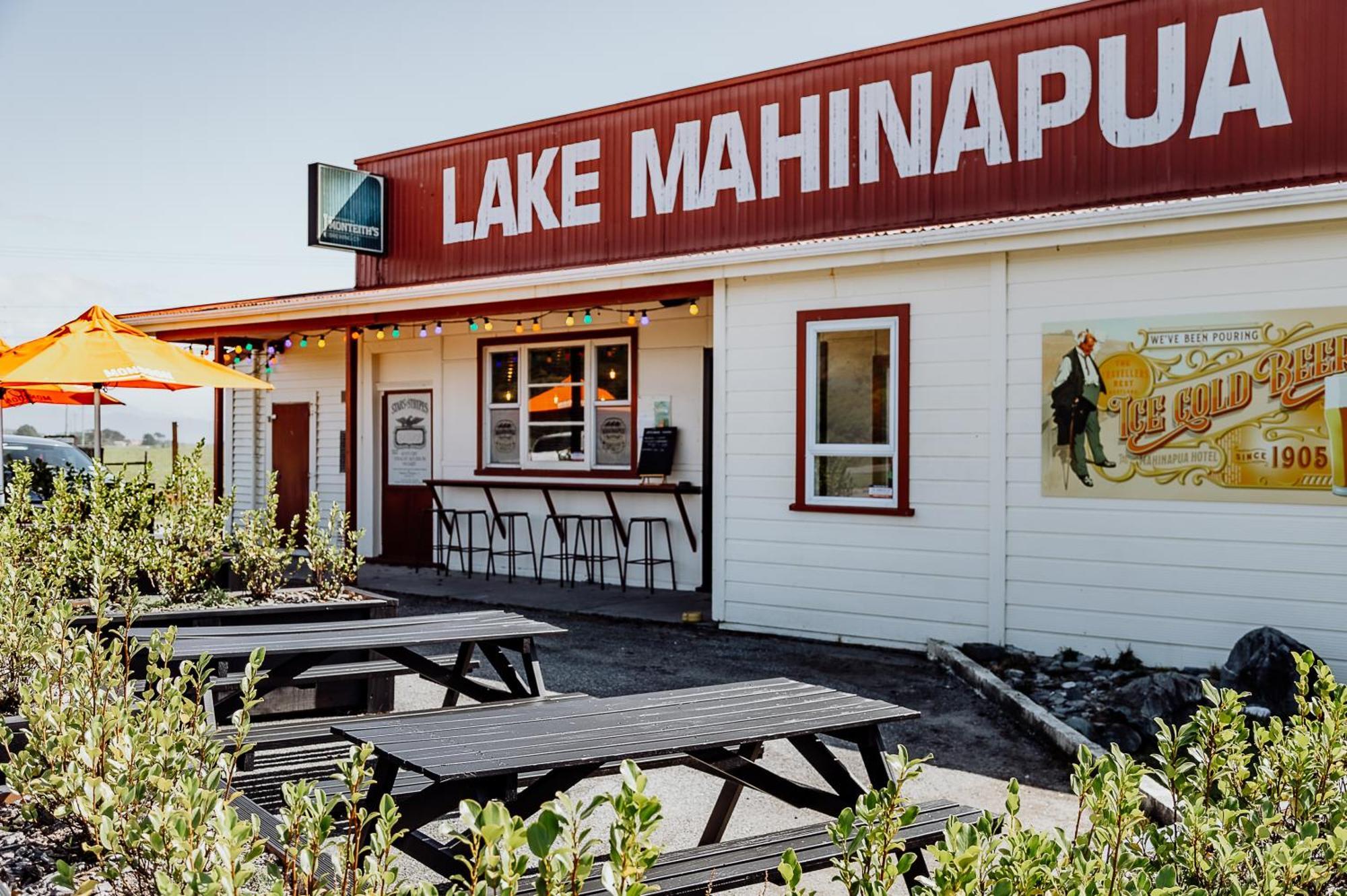 Lake Mahinapua Hotel Ruatapu Екстериор снимка